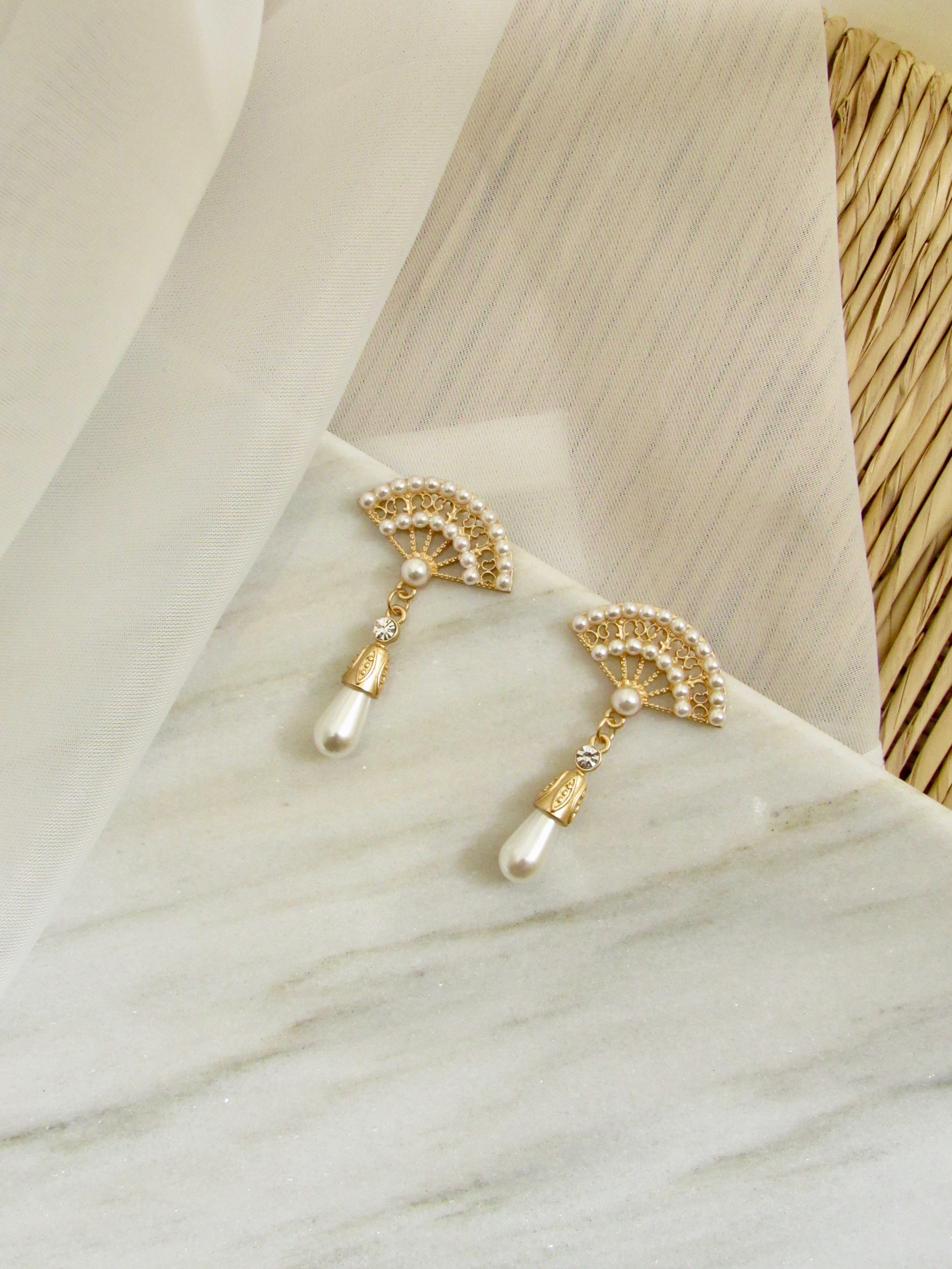 Brisé Pearl Fan Gold Drop Earrings