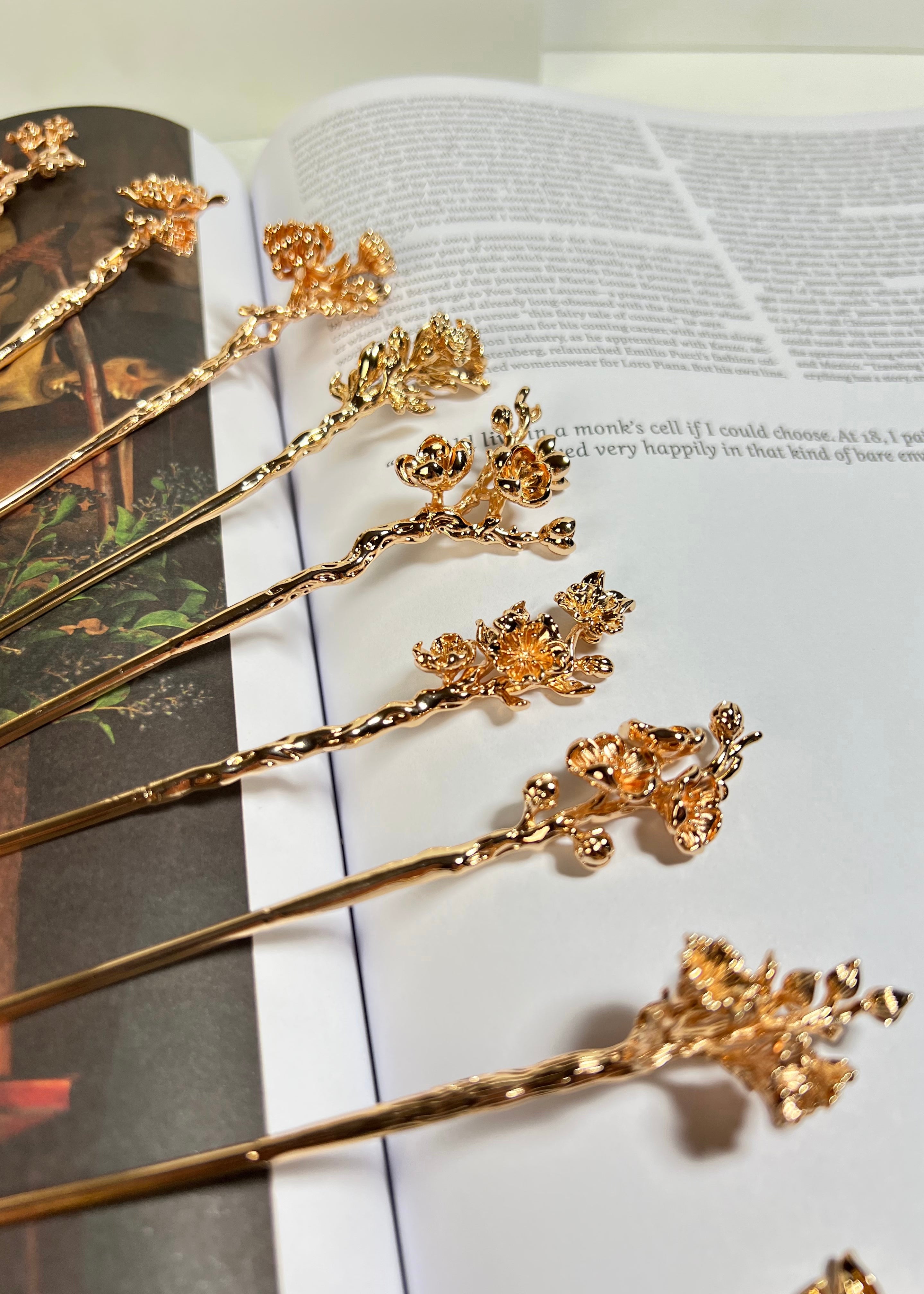 Gold Flower Garden Hair Stick Pin