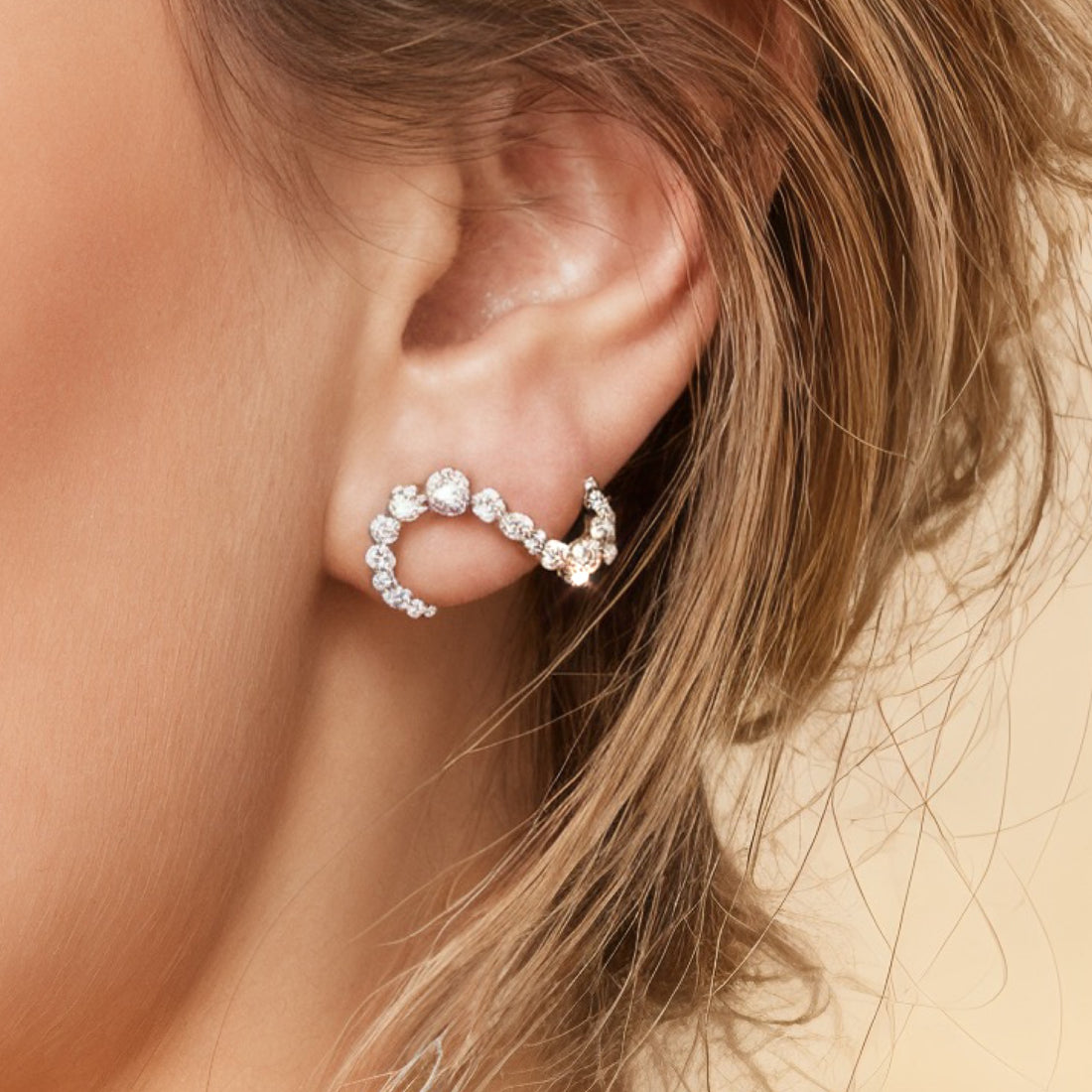 18K Solid Gold Earth Mined Diamond Earrings