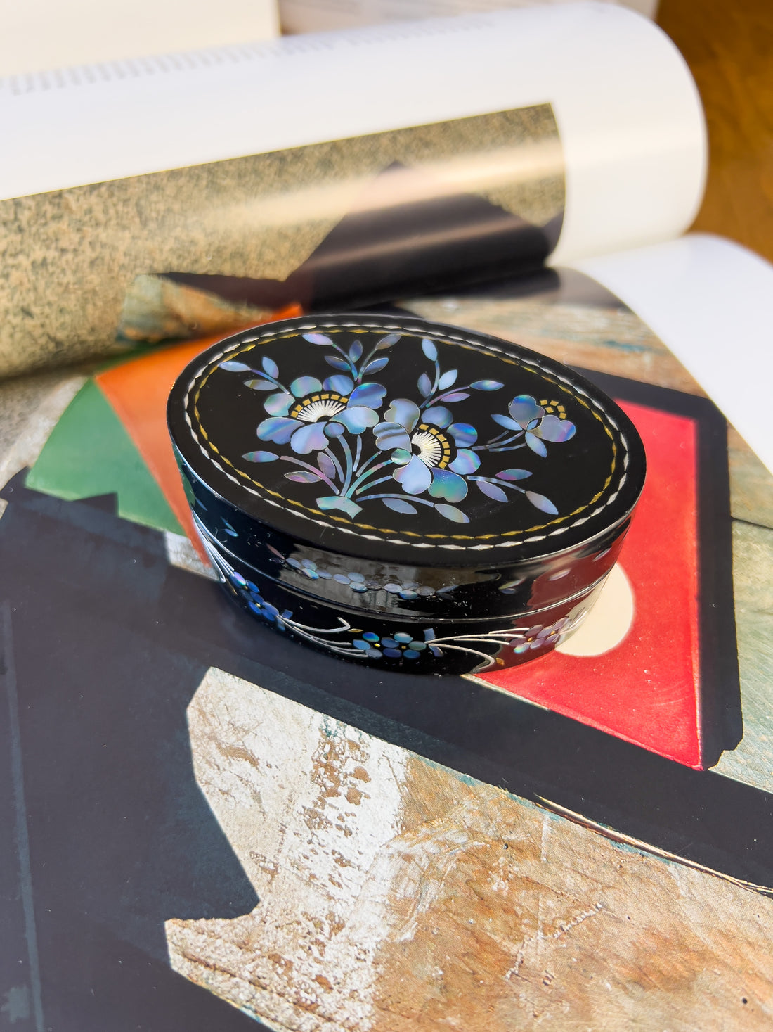 Oval Shape Mother of Pearl Box