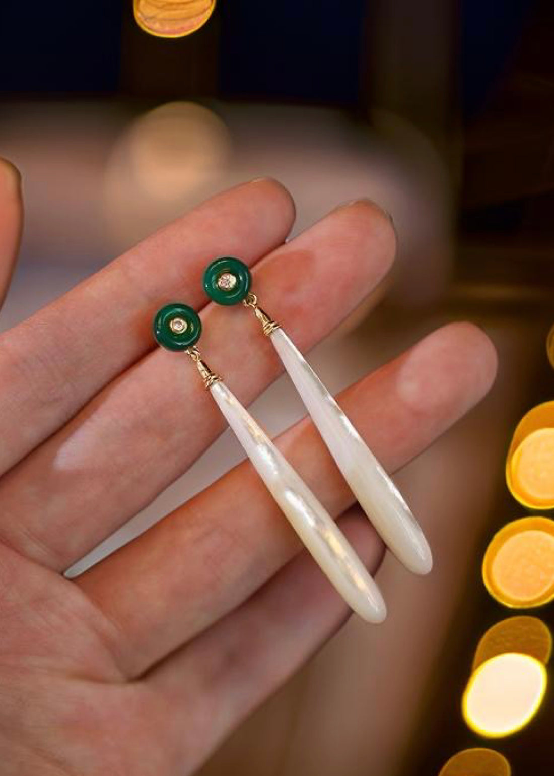 Mother of Pearl Teardrop Vintage Earrings