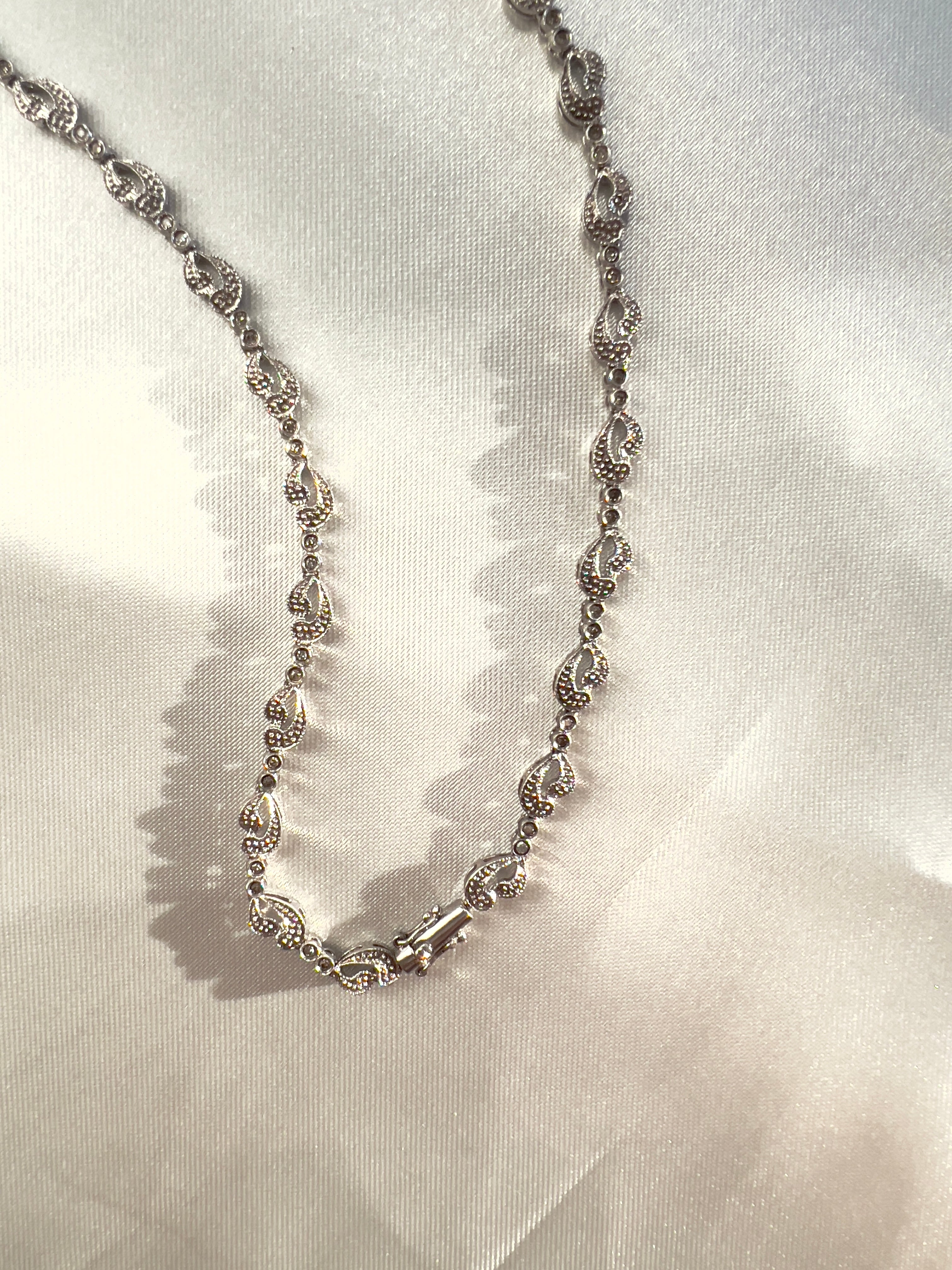 Vintage French Ornament Natural Diamonds White Gold Chain Necklace
