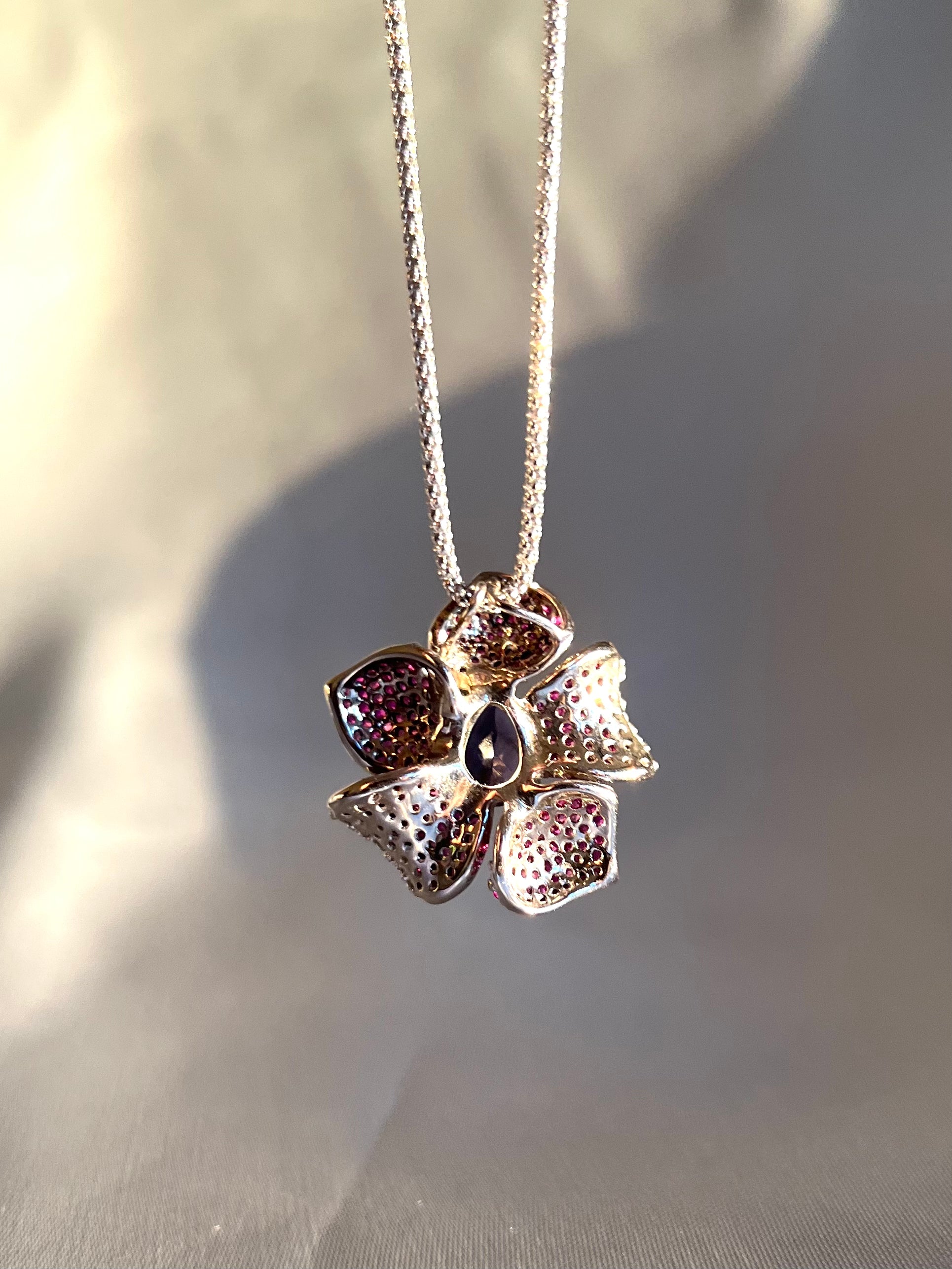 18k White Gold Ruby Sapphire & Diamond Flower Pendant Necklace  by BOITE LAQUE Jewelry