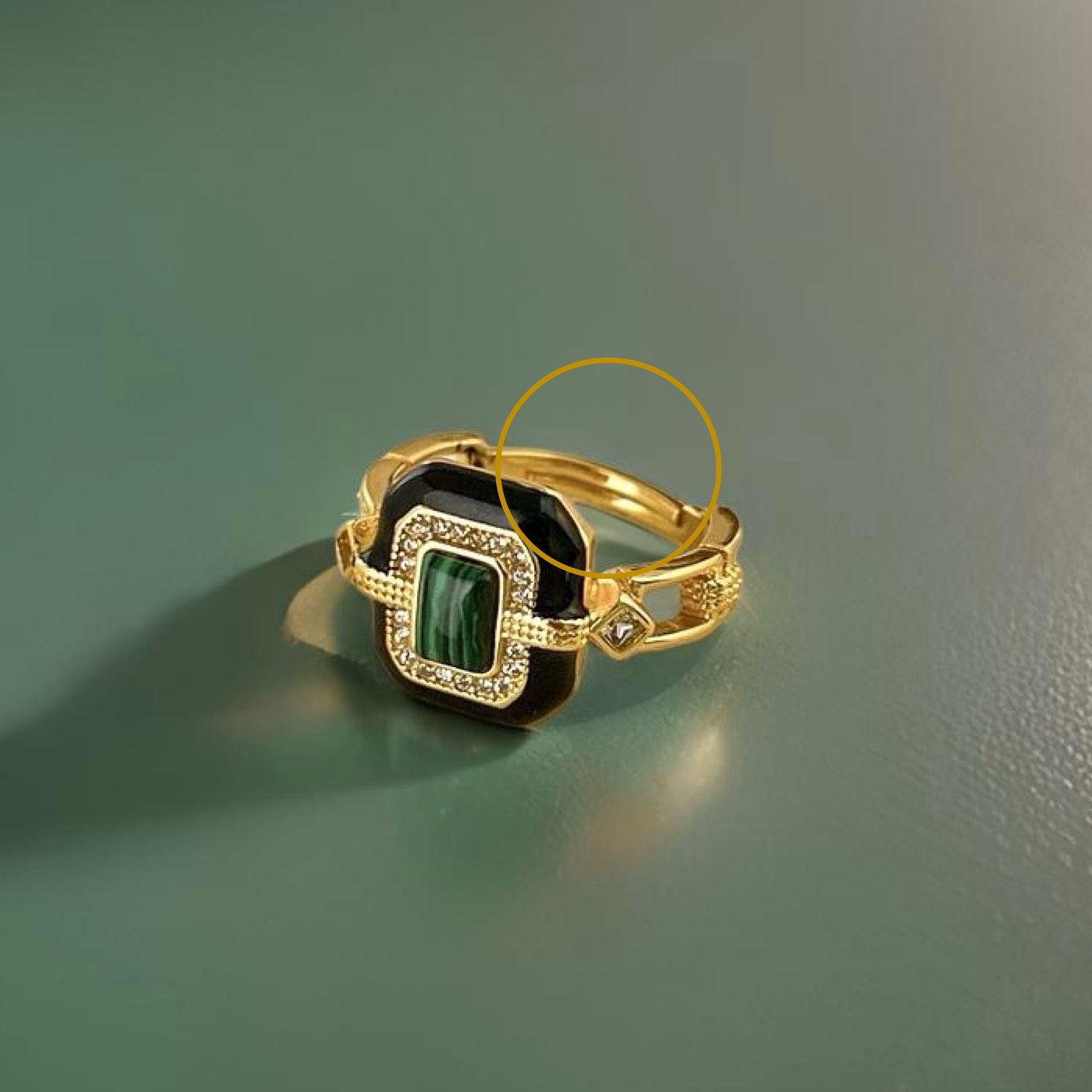 Malachite 18K Gold Ring – Art Deco Statement Ring | Unique Gemstone Jewelry