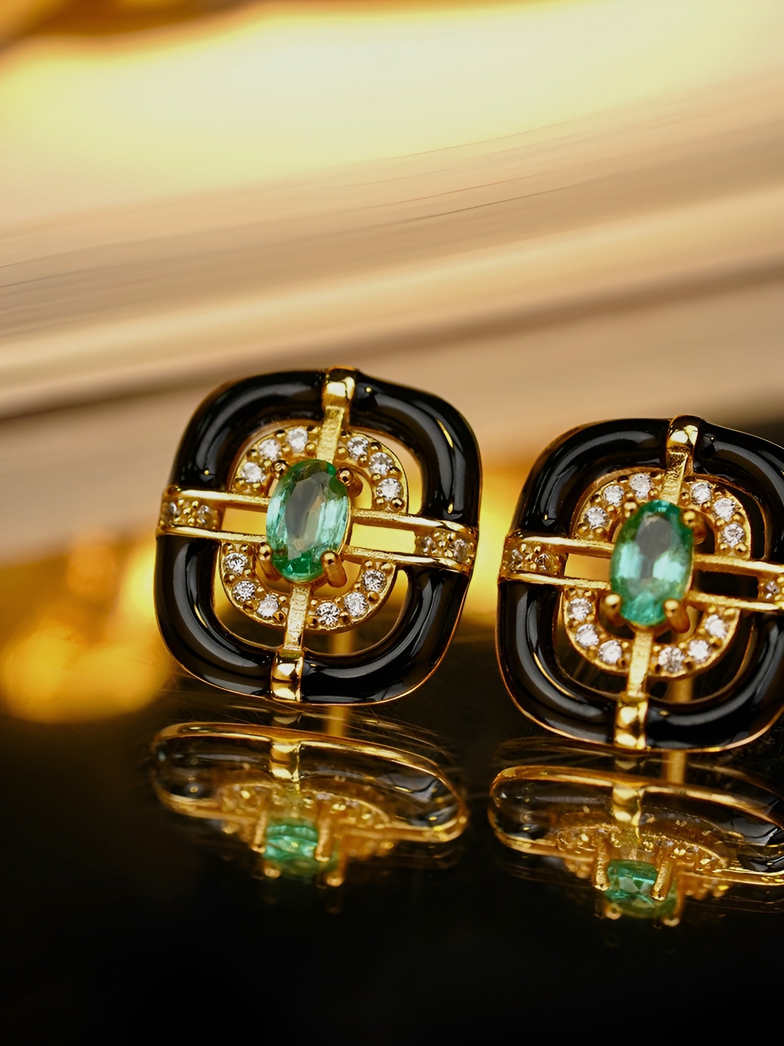 Emerald 18k Gold Stud Earrings for Women | Art Deco Earrings