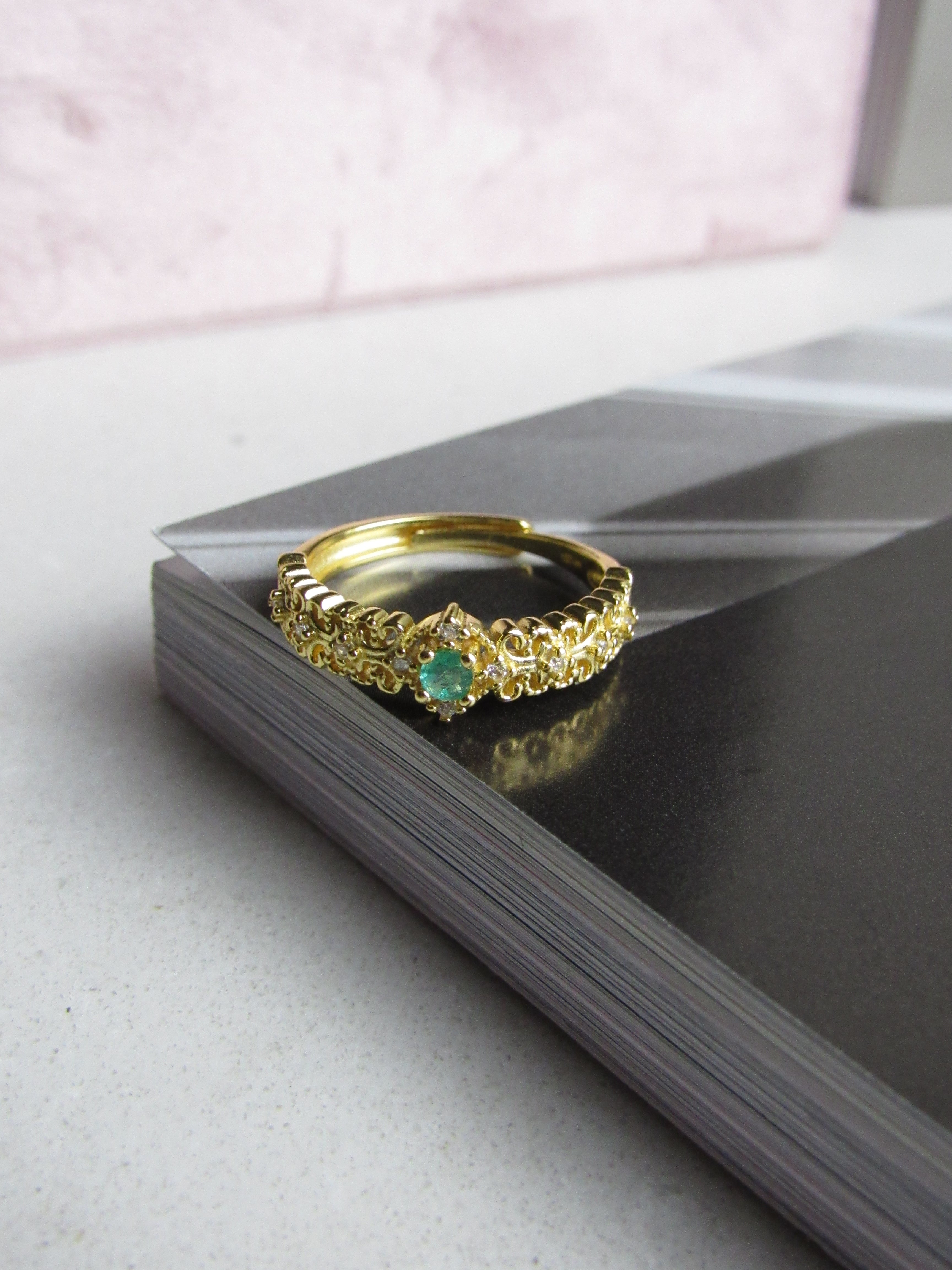 Dainty Emerald 14k Gold Lace Ring