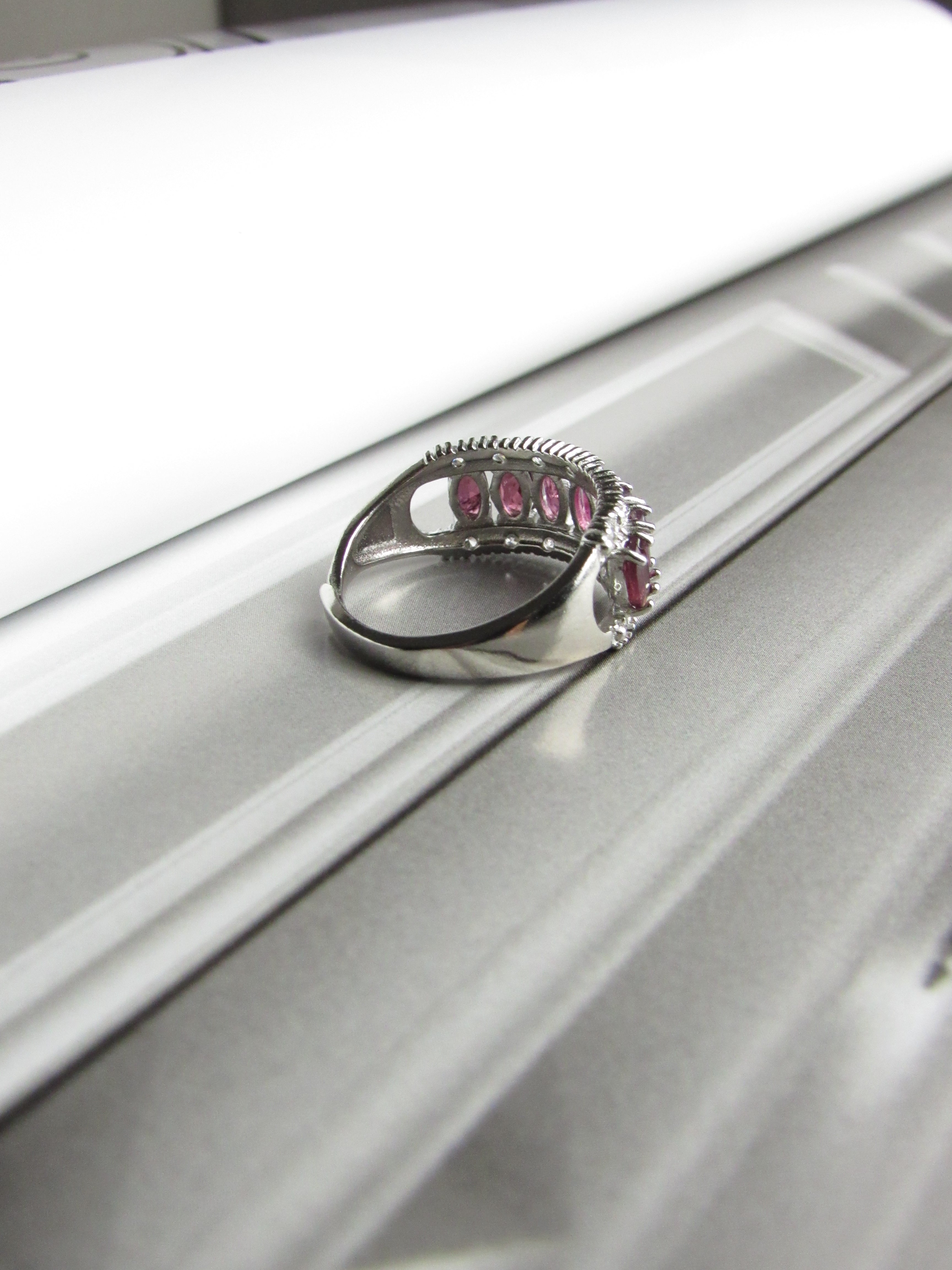 Raspberry Garnet Crystals Sterling Silver Ring