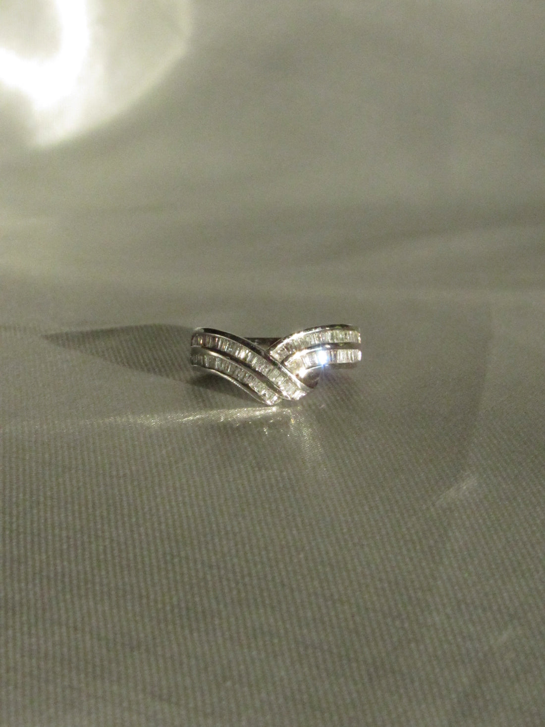 Natural Baguette Diamond Elegant Band