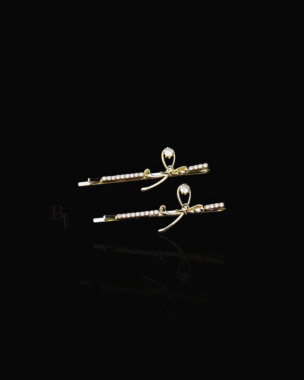 Elegant Knot 14K Gold Crystal Bobby Pin Set