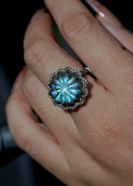 Natural Labradorite Carving and Diamonds Silver Ring