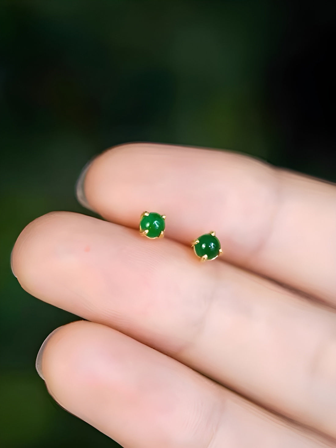 18K Solid Gold Natural Green Jadeite Jade Stud Earrings