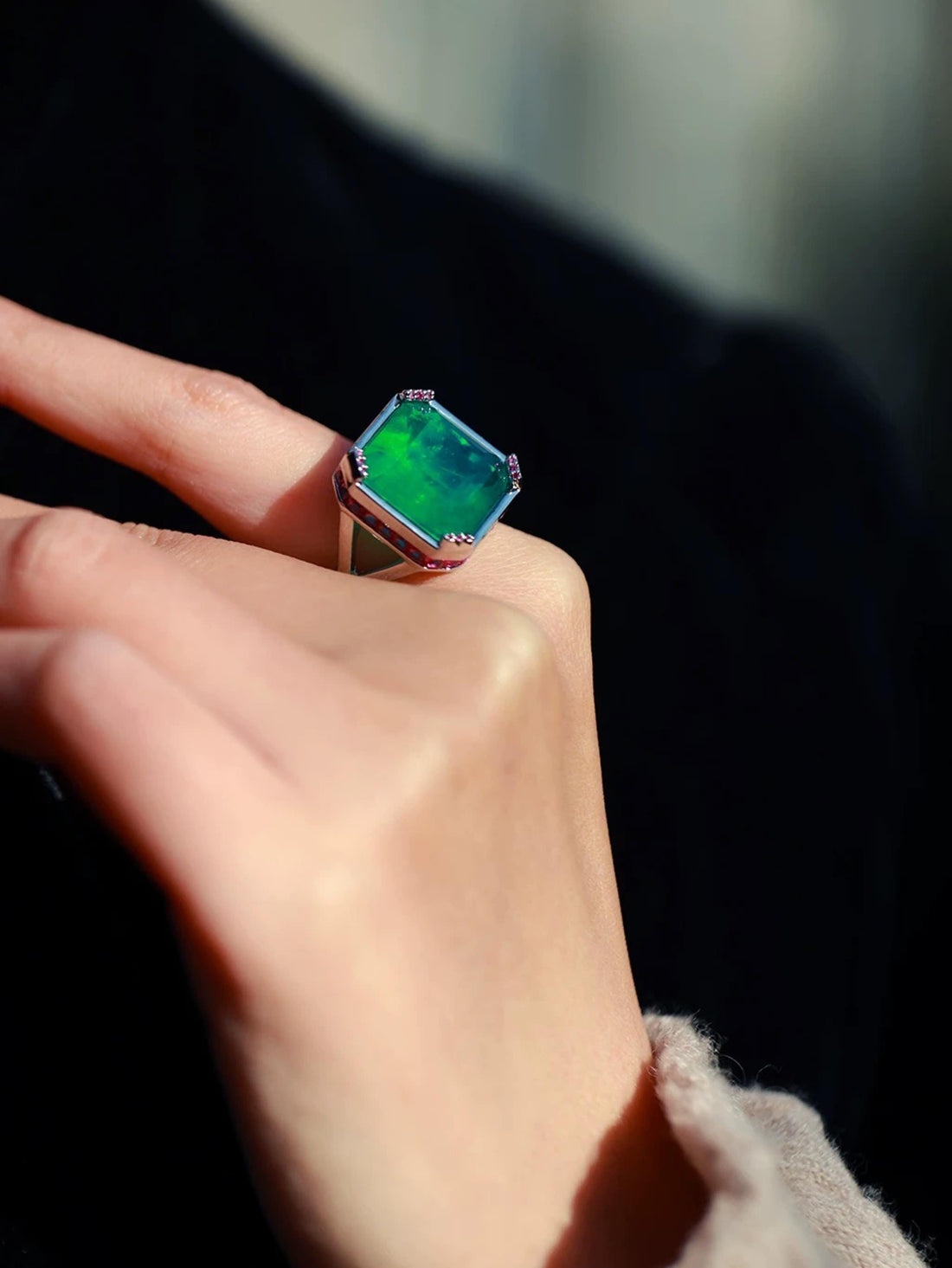 Emerald Art Deco Cocktail Ring