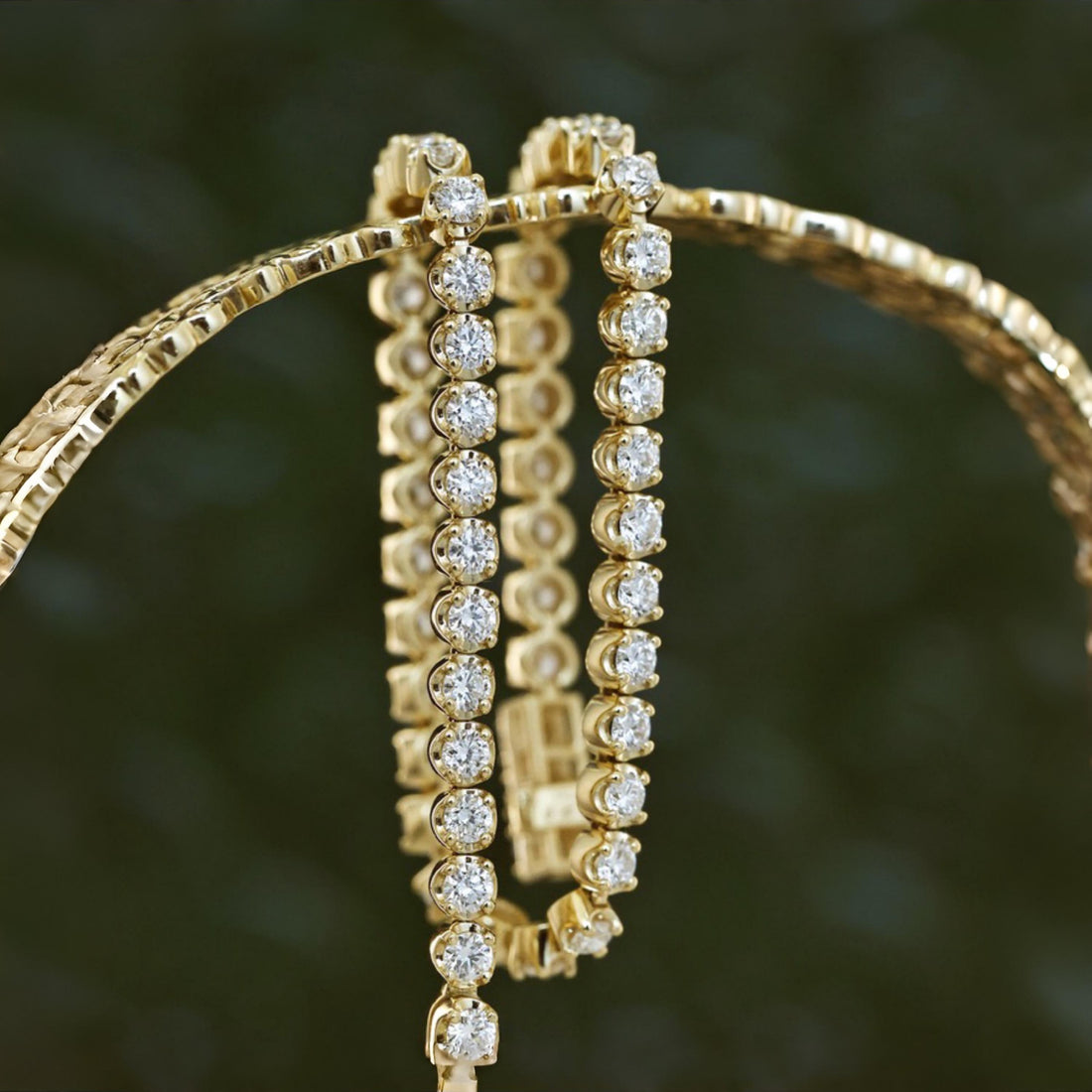 Custom Earth Mined Diamond Tennis Bracelet in 18K Solid Gold