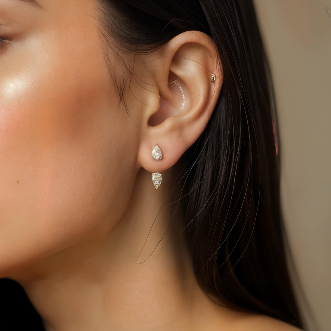 18K Solid Gold Earth Mined Diamond Earrings