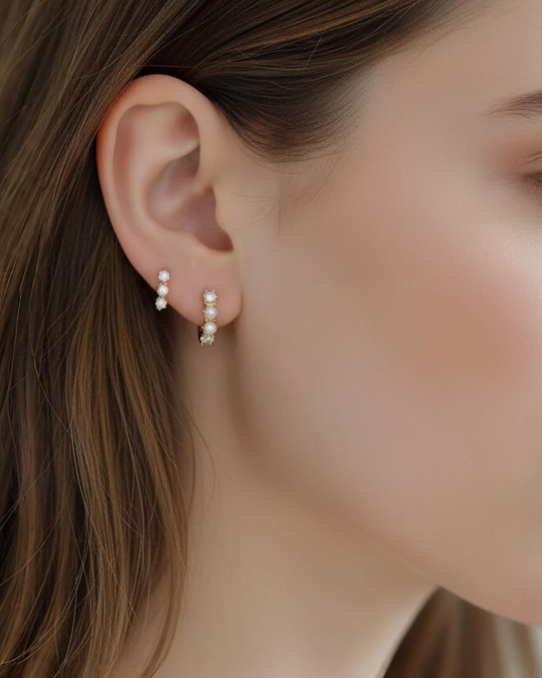 9K Solid Gold Pearl & Diamond Mini Hoop Earrings | Dainty 8mm Huggies | Everyday Gold Hoops | Elegant Gift for Her | Classic Fine Jewelry