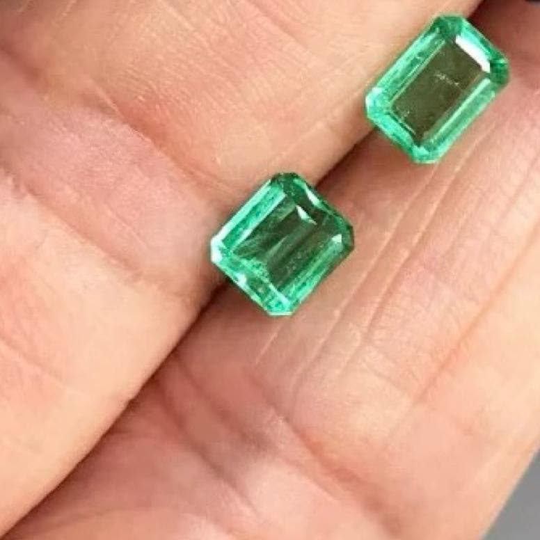 Custom - Natural Colombian Emerald Halo Ring 18K Solid Gold | 0.64ct Emerald Diamond Ring | Vintage Emerald Cut