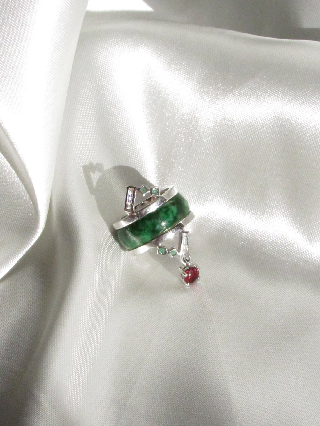Green Jadeite Jade White Gold Cocktail Ring