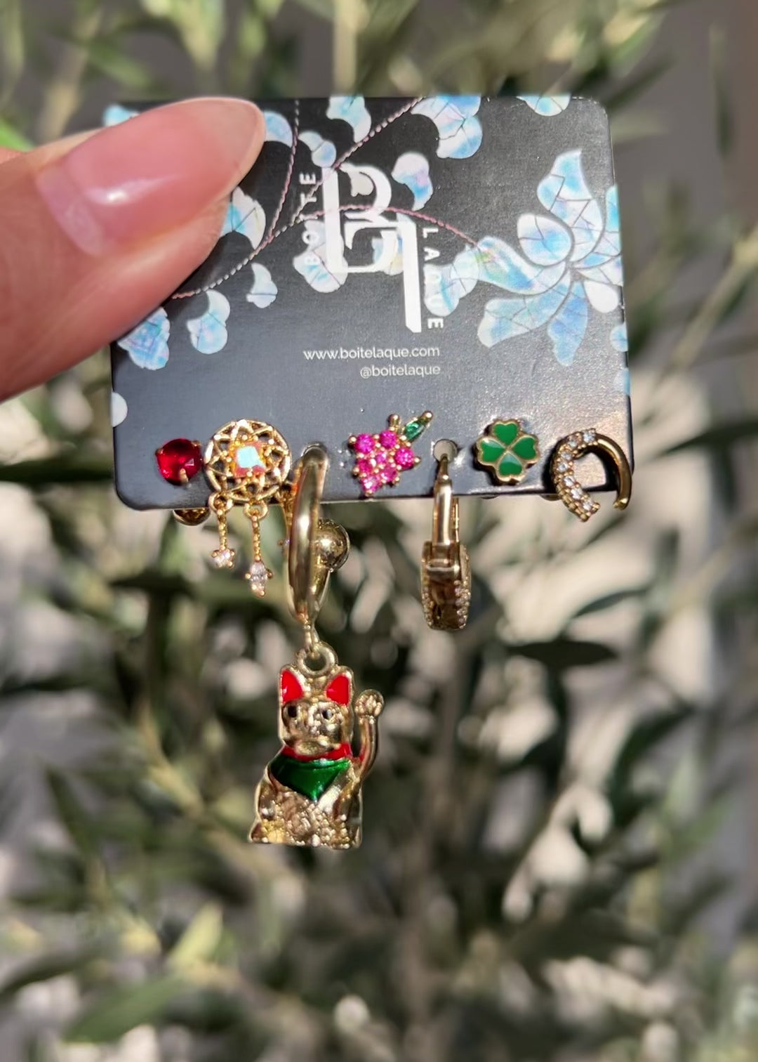 Maneki-neko Lucky Cat Charms Earring Set by BOITE LAQUE Jewelry