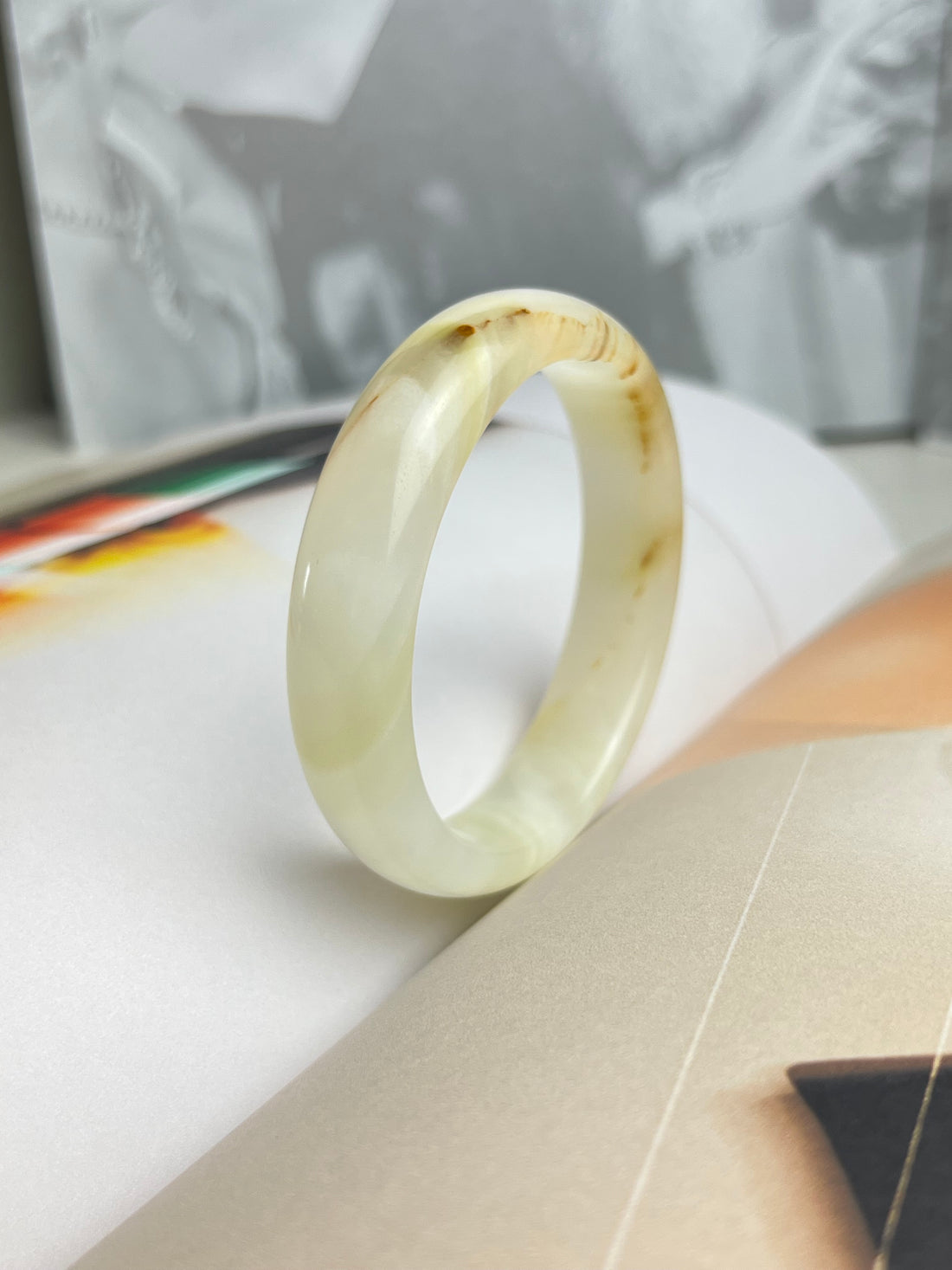 Cream White Natural Serpentine Jade Bangle