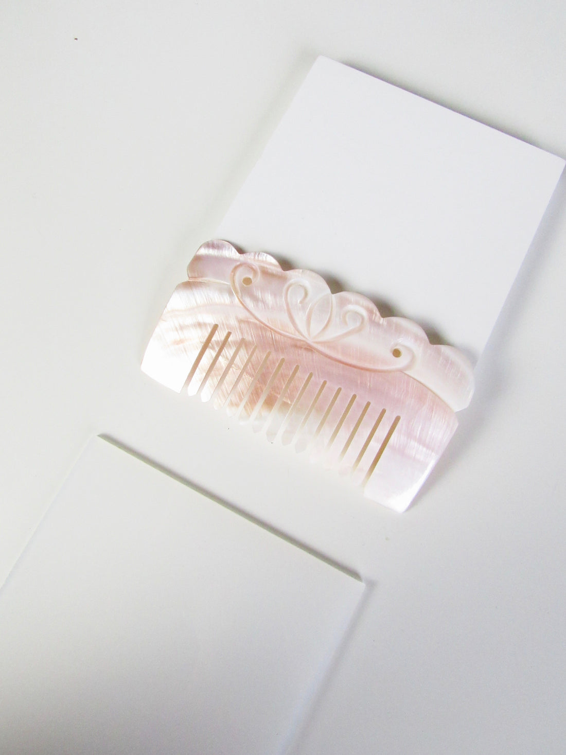 Floral Engraved Natural Seashell Comb