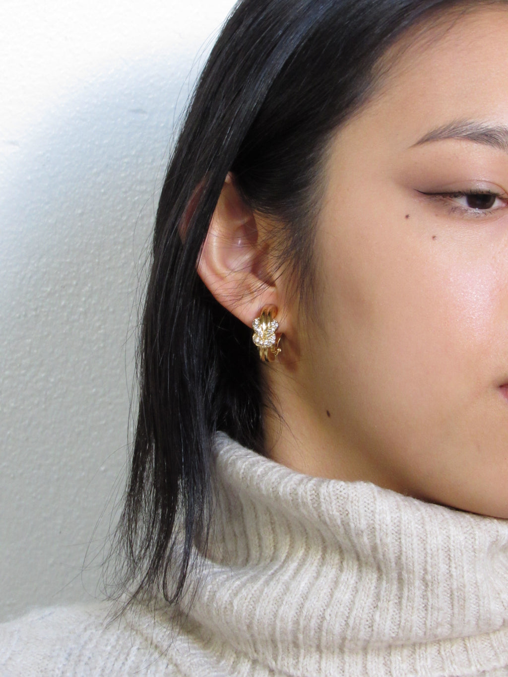 80s Swarovski Crystal Embed Gold Hoop Earrings