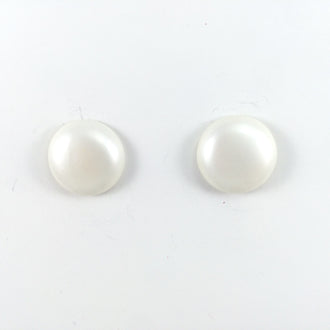 Vintage1980s marked JAPAN bold pearl Clip-On Earrings