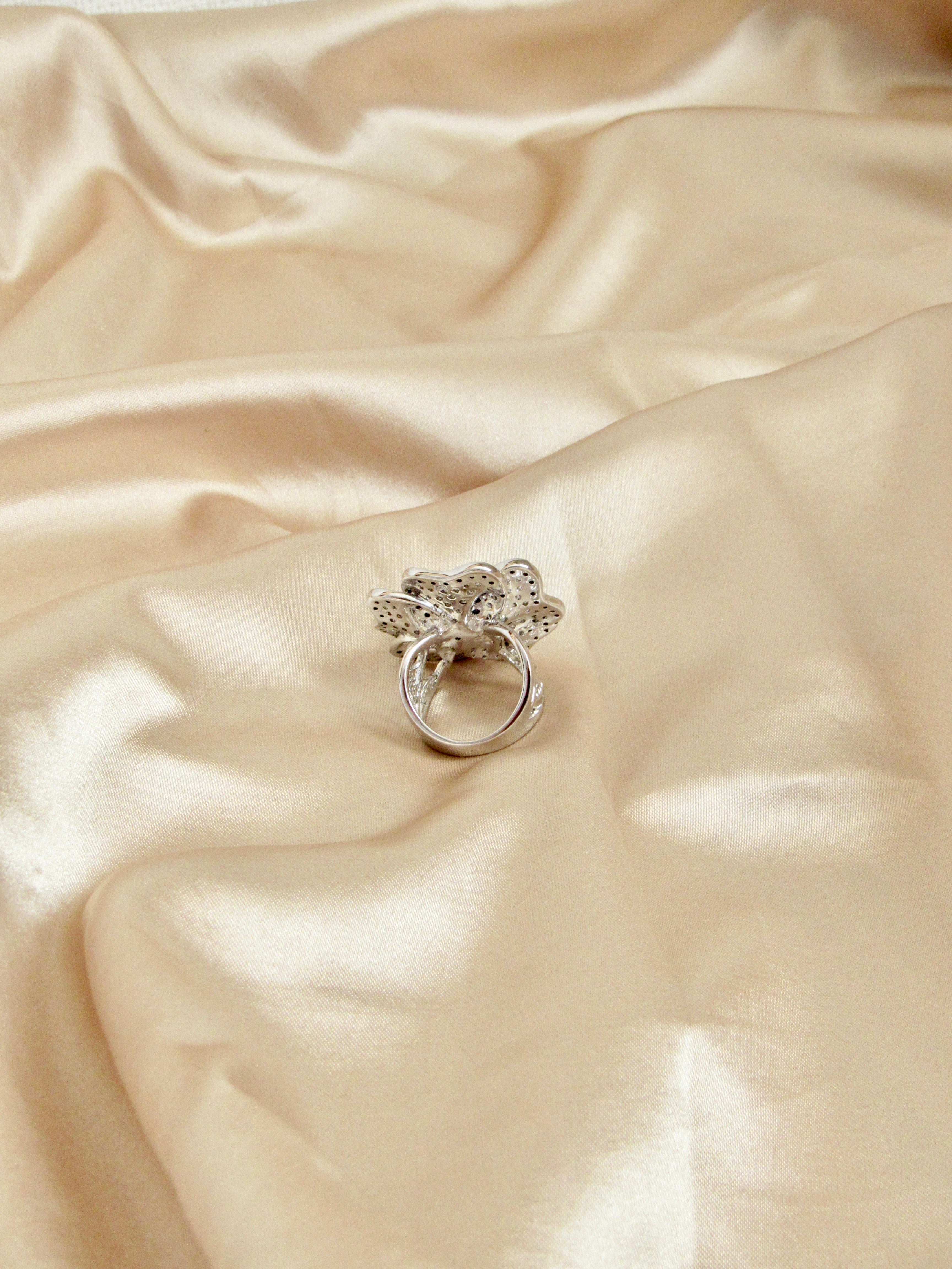 Prairie Rose Tahitian Black Pearl Silver Ring