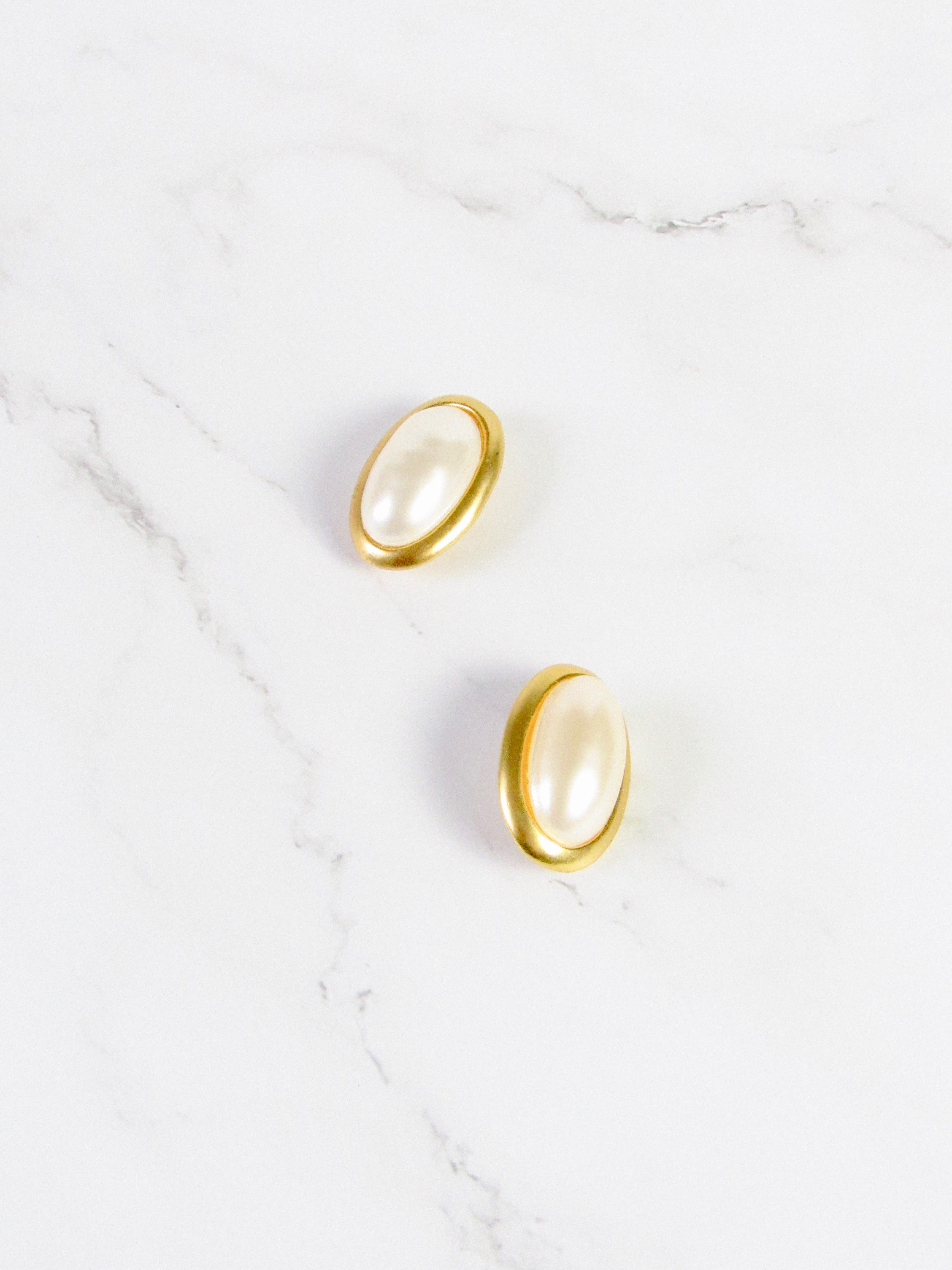 Oval Embed Faux Pearl Gold Statement Earrings