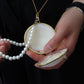 White Seashell Gold Pendant Necklace Purse