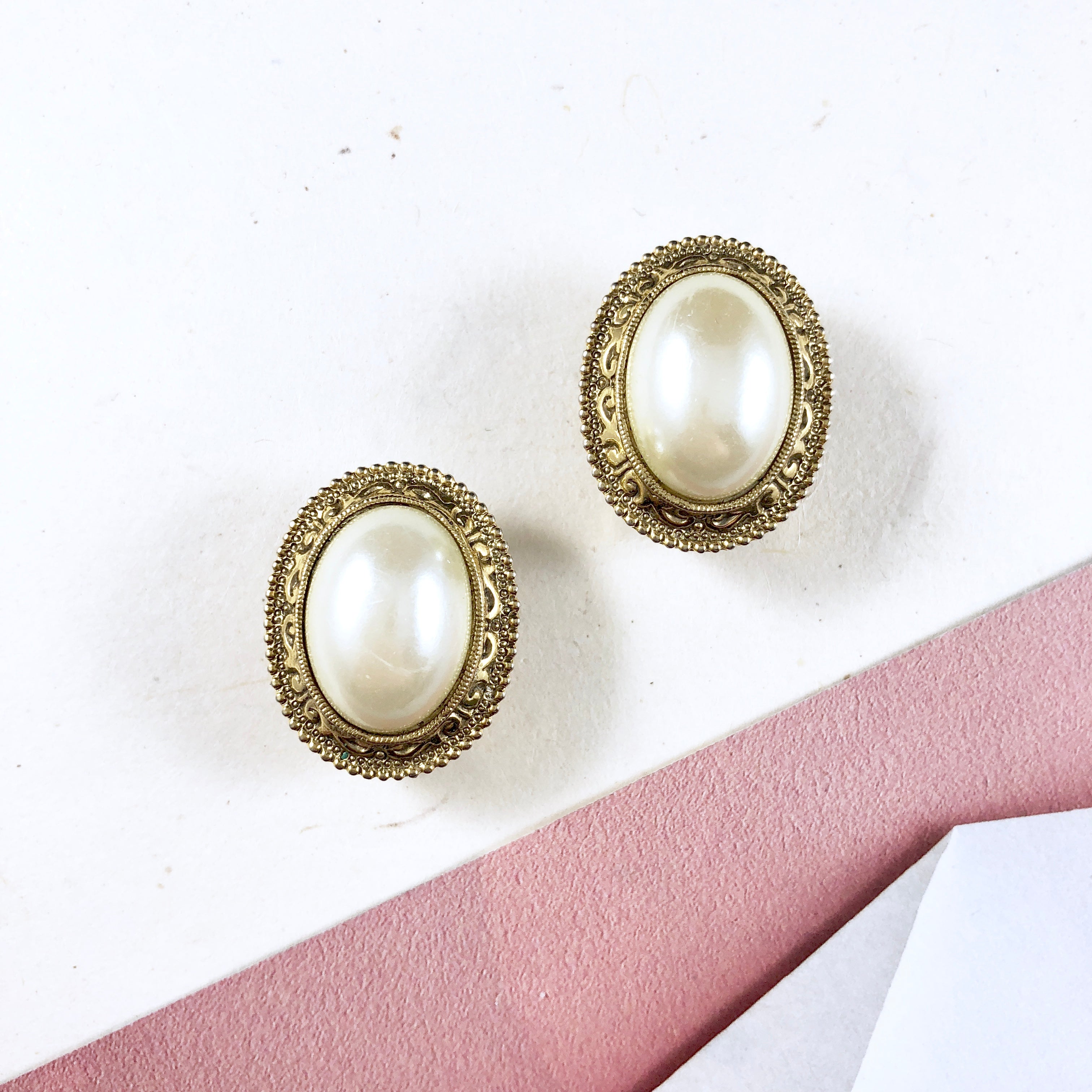Vintage 70s 1928 Classic Gold Frame Pearl Earrings