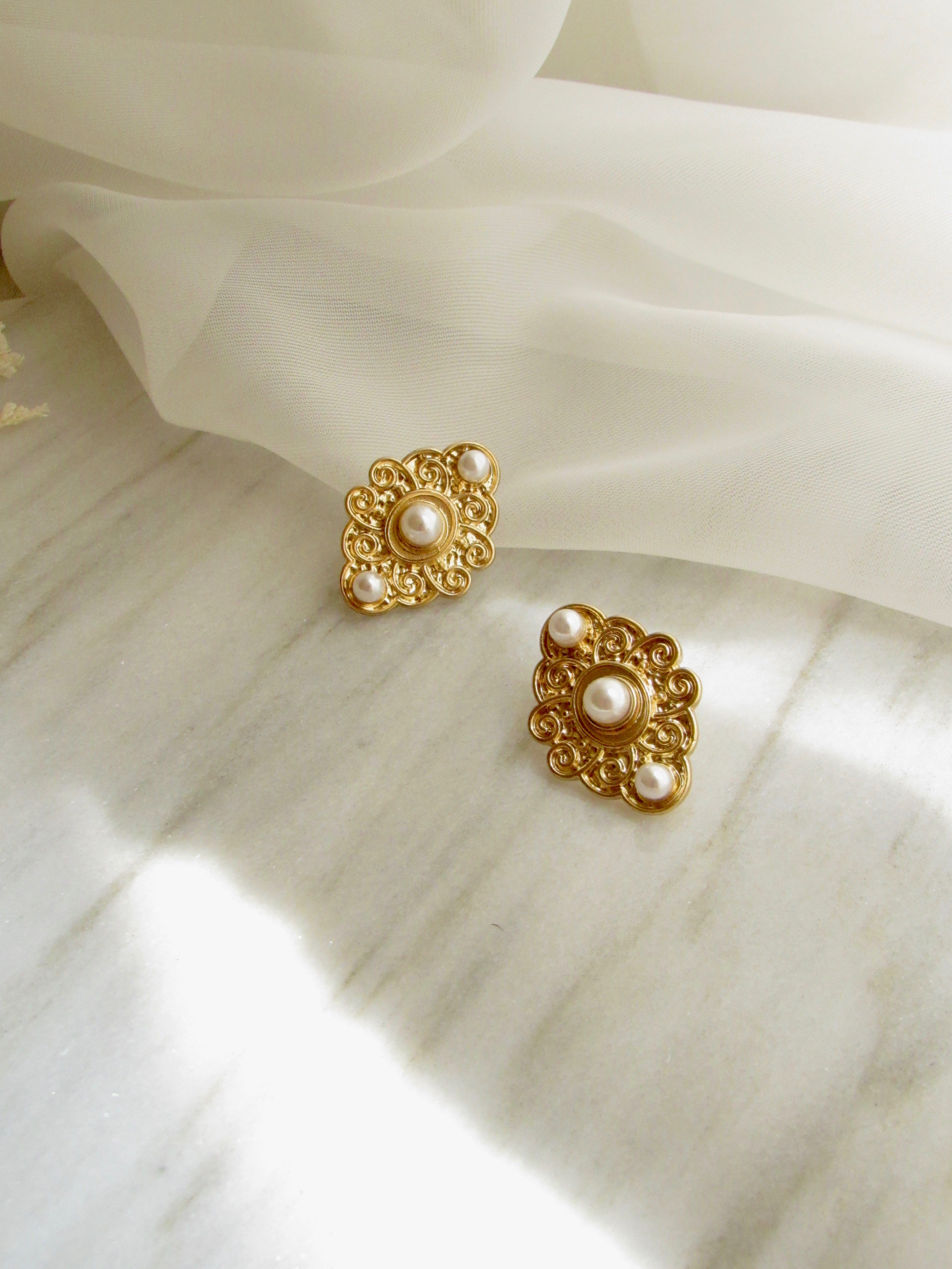 Art nouveau Vintage Gold Statement Earrings