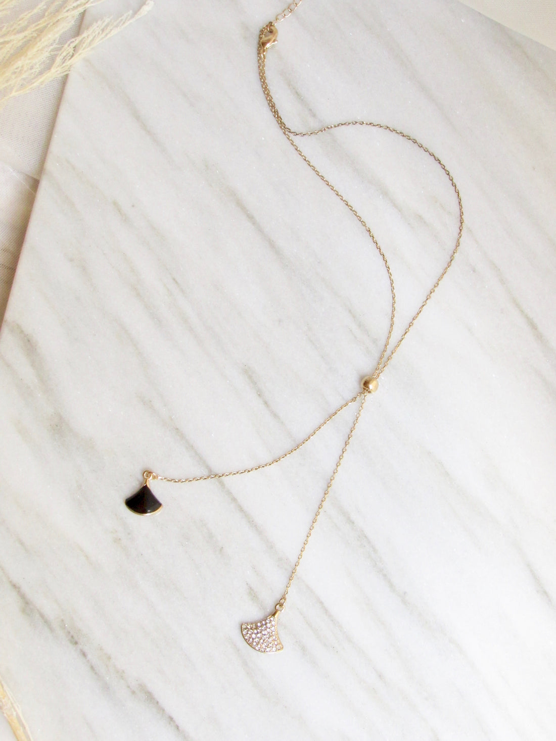 14K Ginkgo Leaf Gold Pendant Necklace