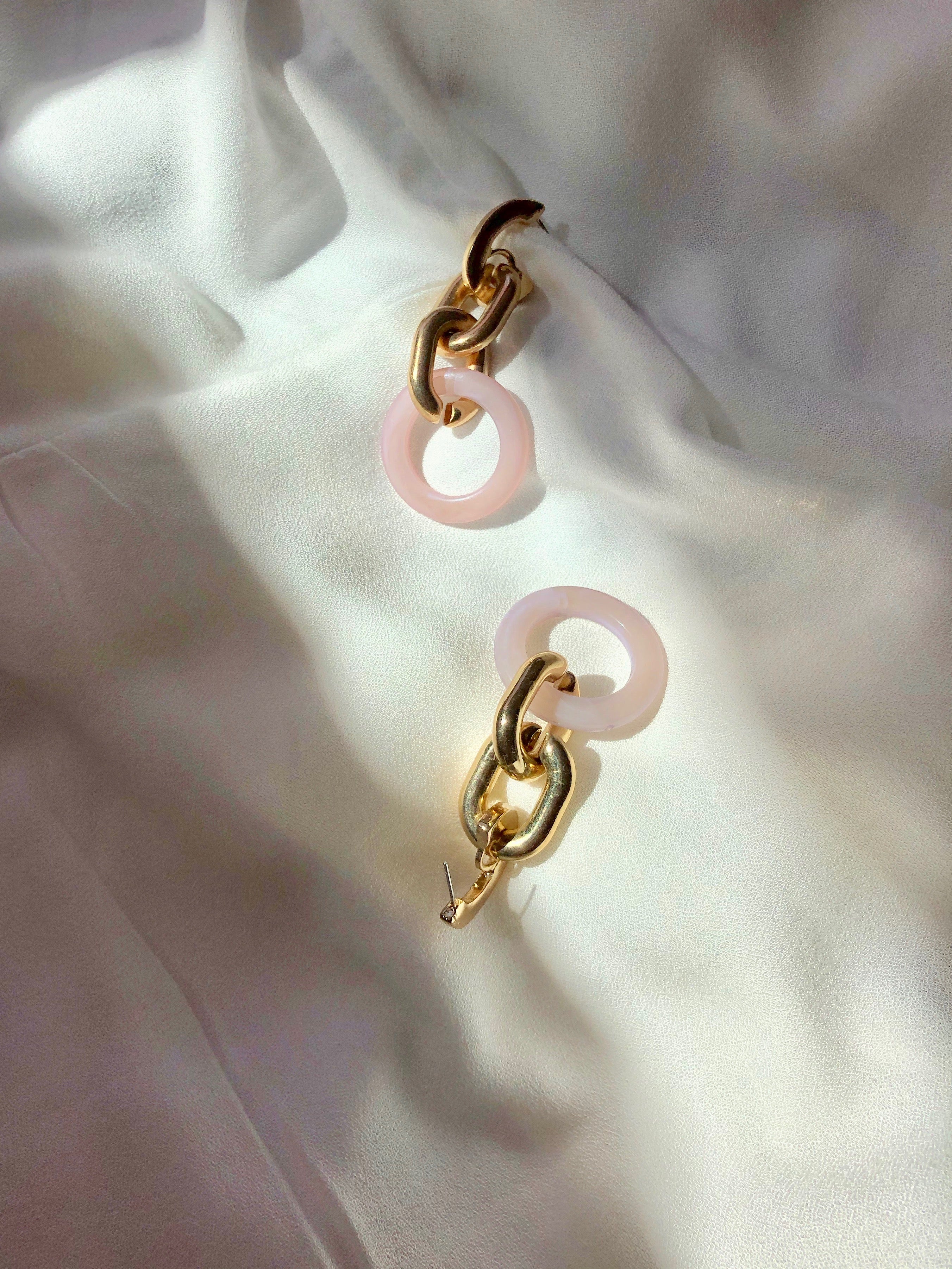 Vintage Pink Lucite Circle Drop Earrings in Gold Tone