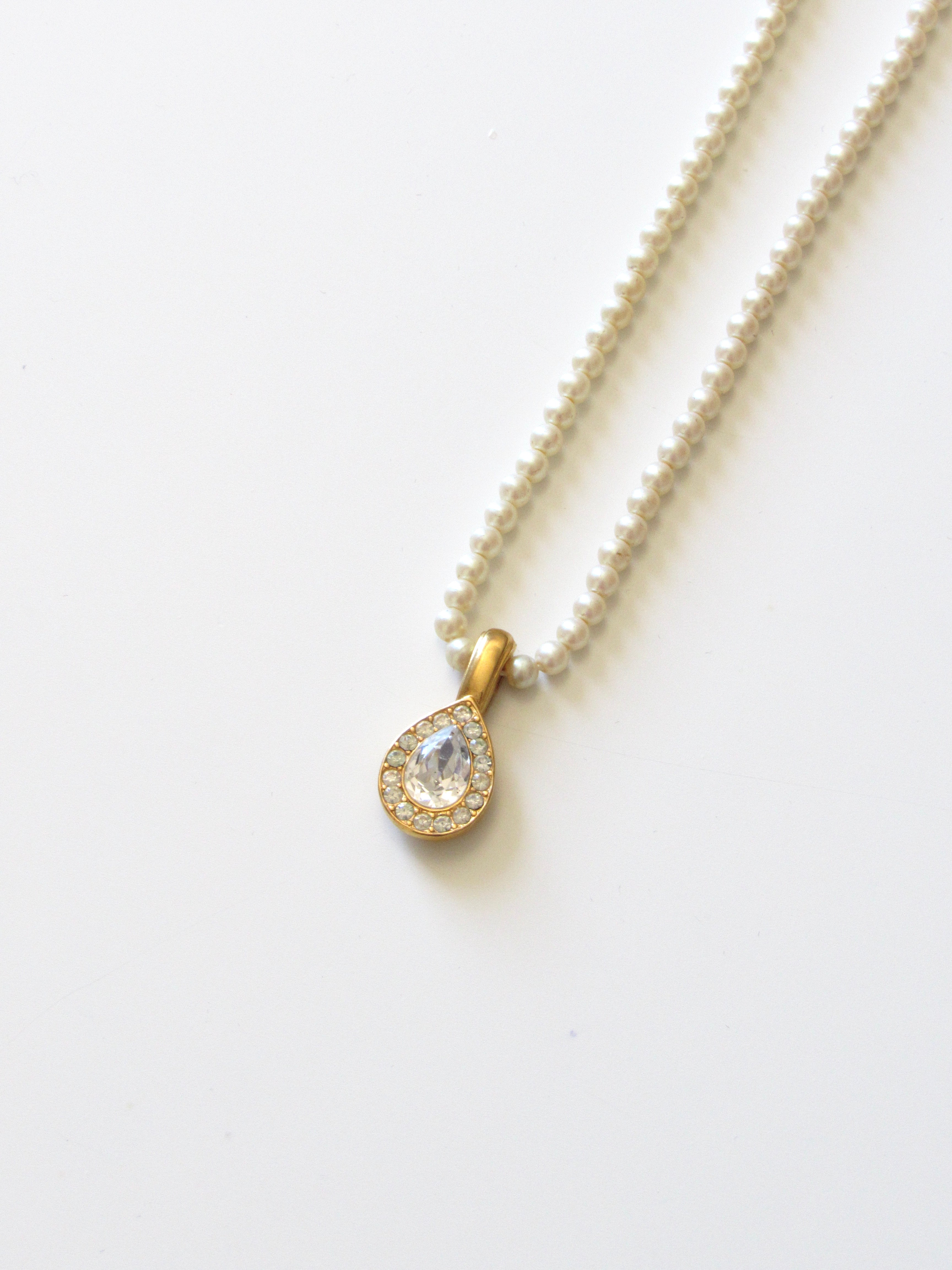 Vintage Monet Teardrop Crystal Pearl Necklace