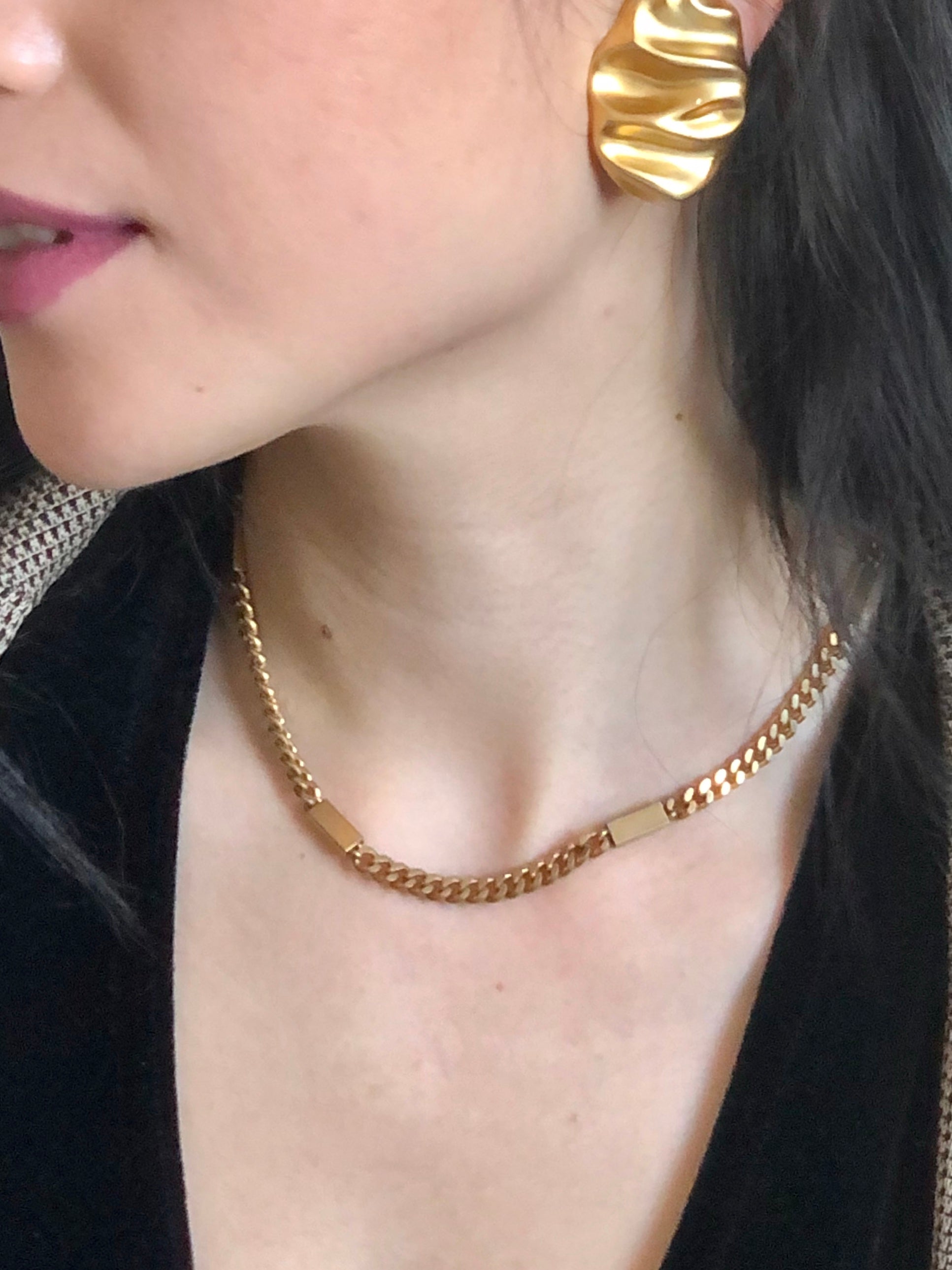 Trifari Rectangle Gold Curb Chain Choker Necklace