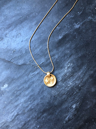 Star Circle Medal Rhinstone Gold Pendant Necklace