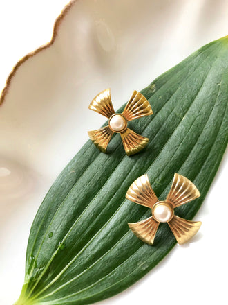 Vintage Floral Pearl Gold Statement Earrings