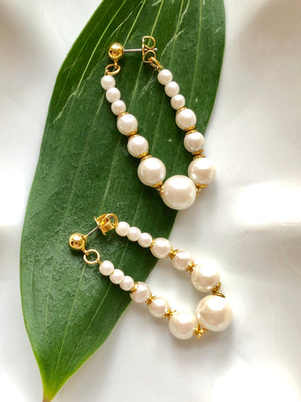 Avon Graduated Pearl Chain Gold Drop Earrings