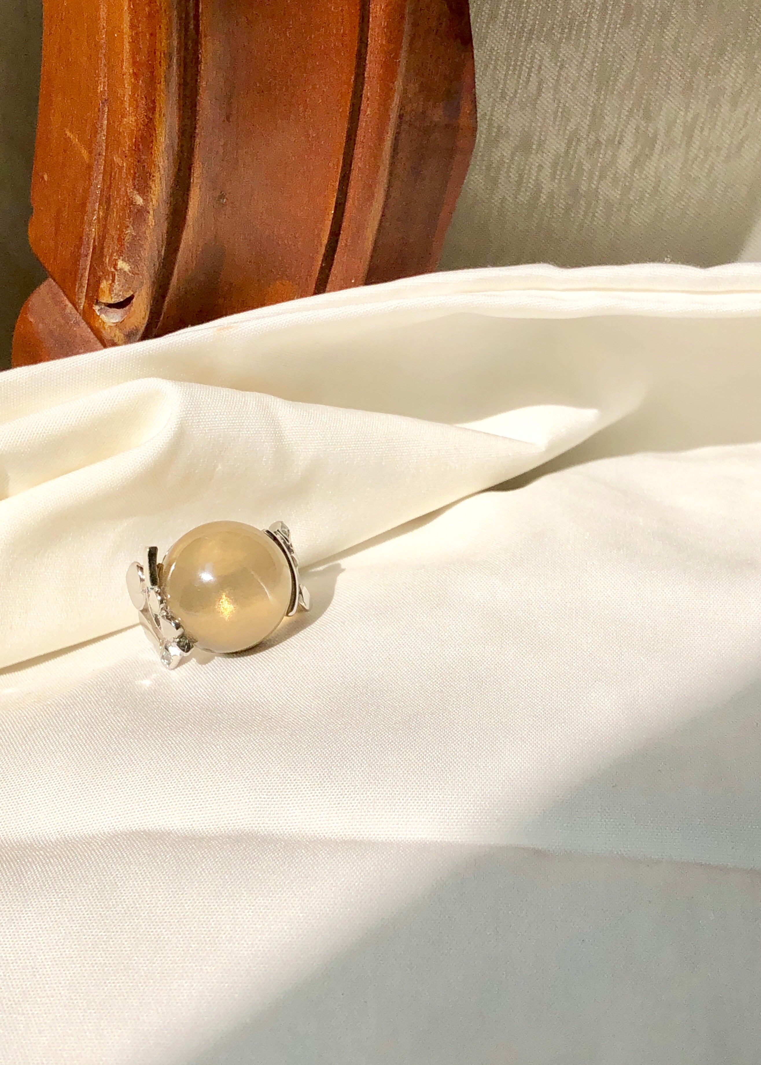Apple Gummy Opaque Star Moonstone Ring