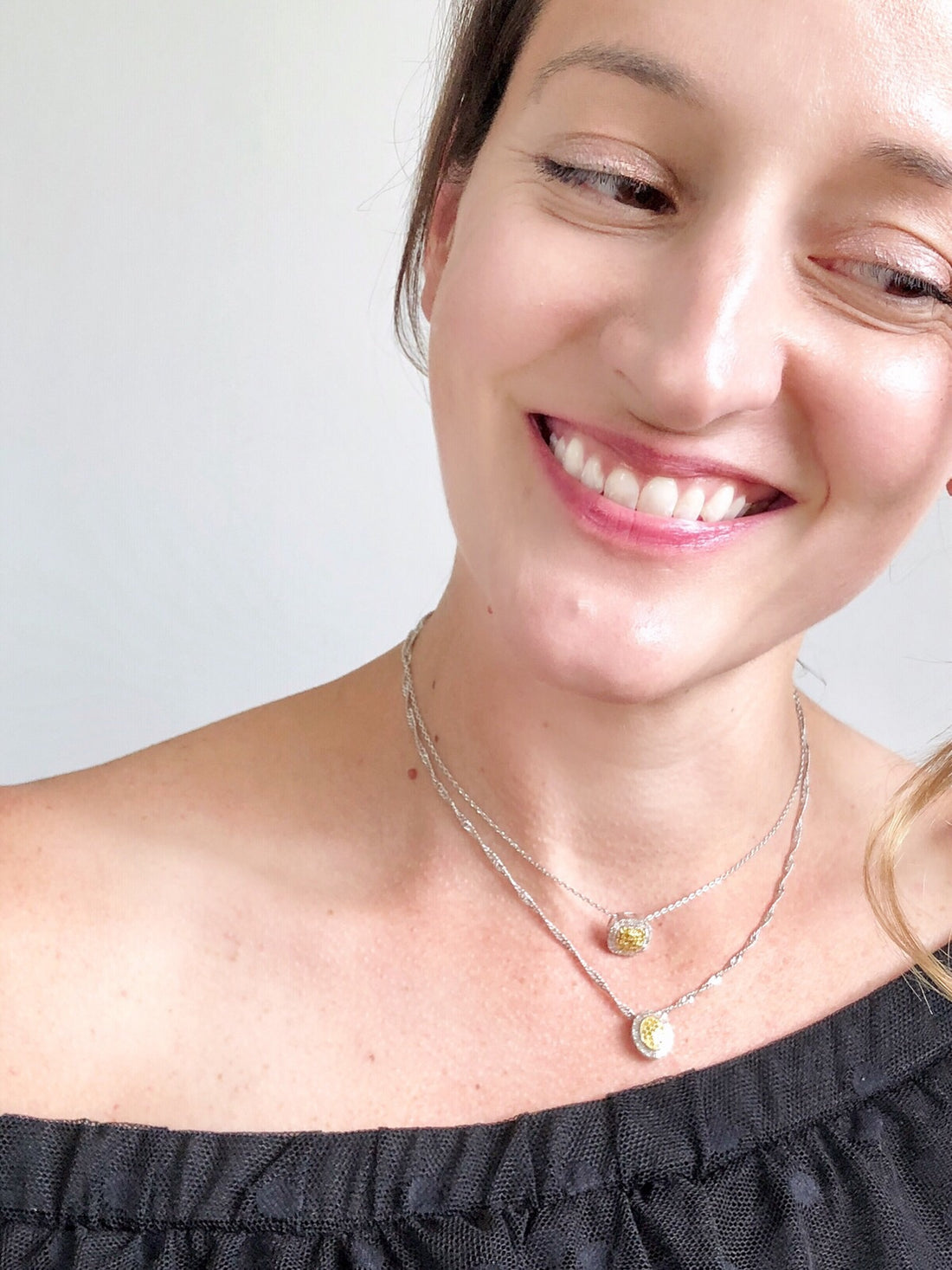 Sun Flower Natural Honey Diamond Pendant Necklace