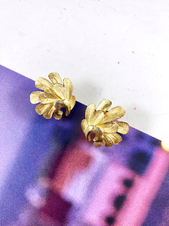 Vintage 70s Trifari Gold Feathers Statement Earrings