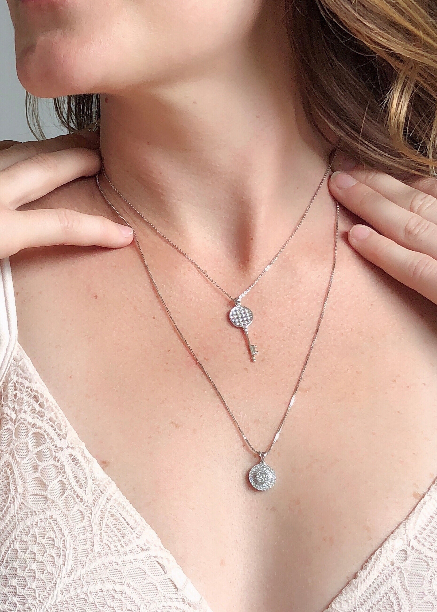 Dandelion Diamond Nacklace
