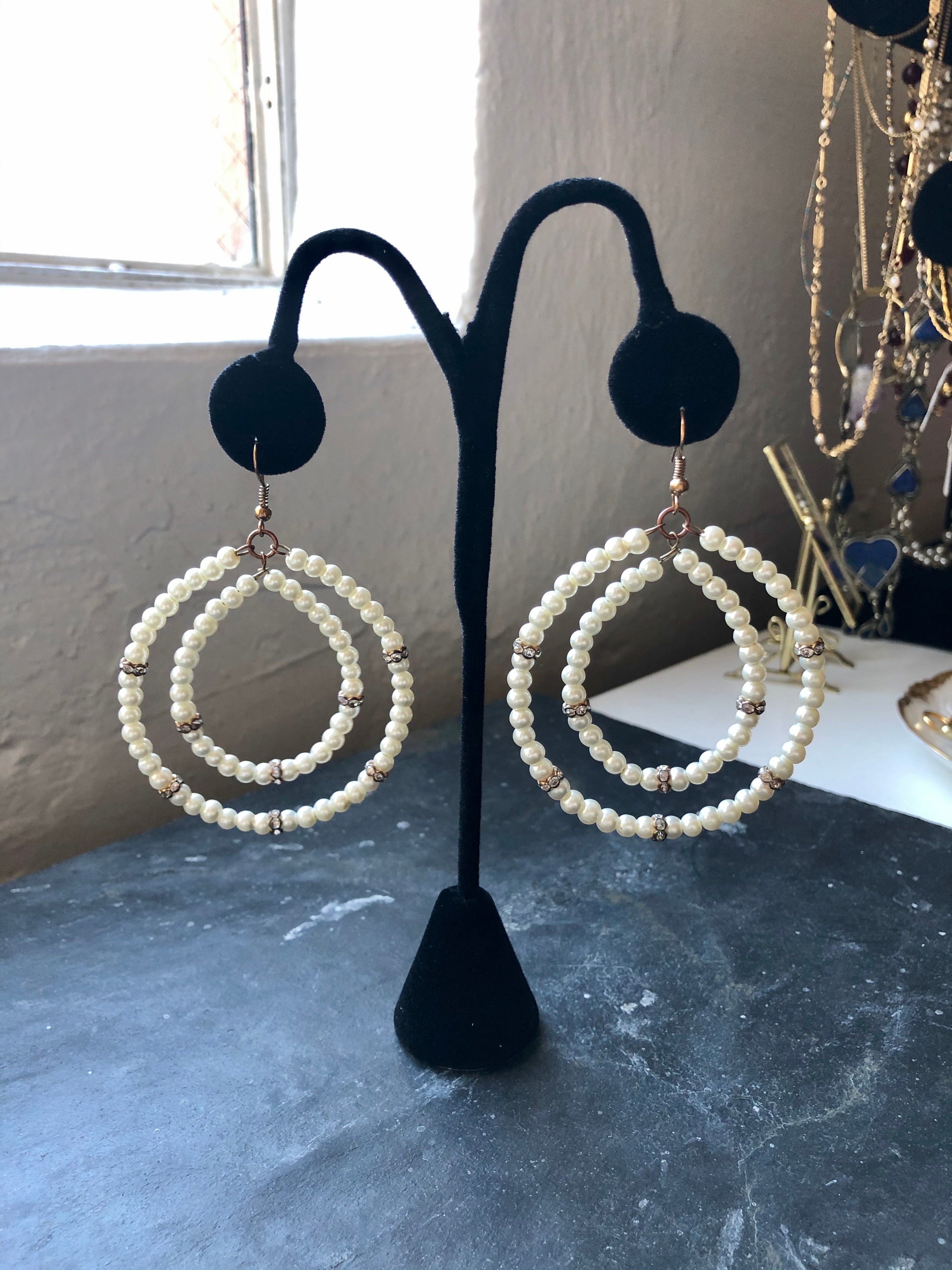 Teardrop Pearl & Rhinestones Dangle hoop Earrings