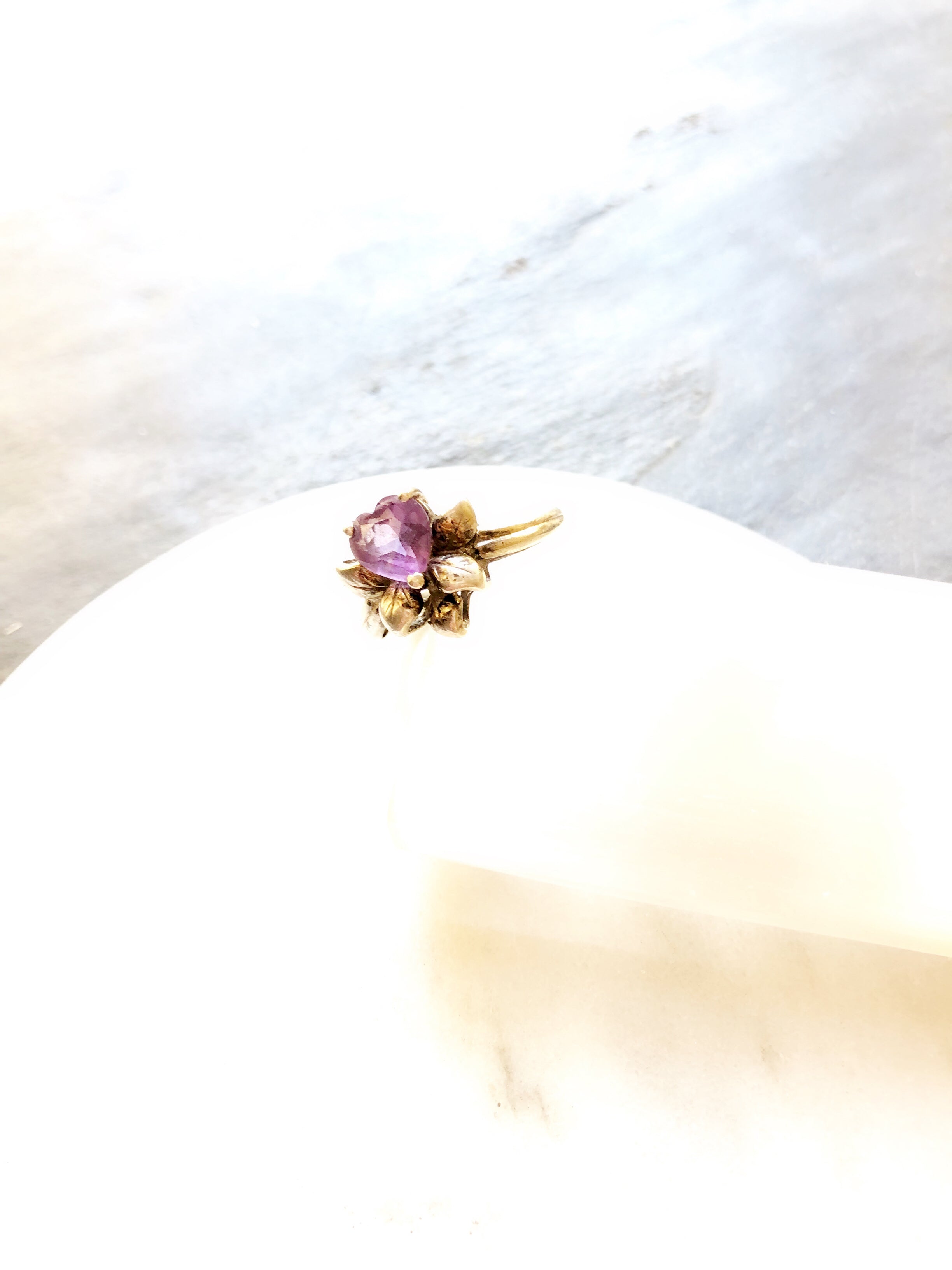 Vintage  Floral Purple Amethyst Heart Silver Cocktail Ring