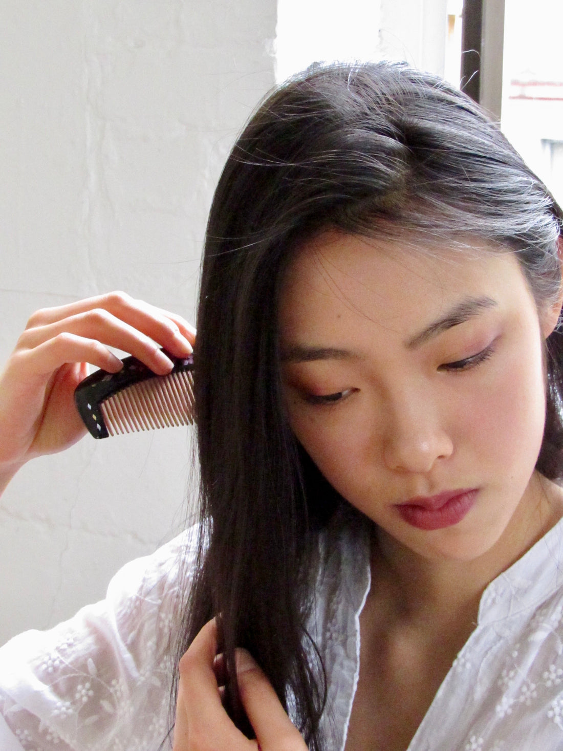 Sakura Black Lacquer Hair Comb