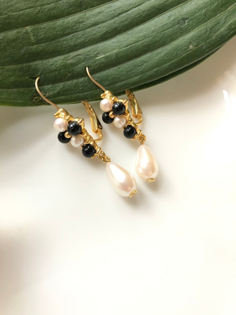 Teardrop Pearl & Black Bead Gold Dangle Earrings
