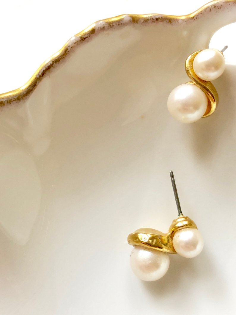 Vintage Twisted Pearl Gold Earrings