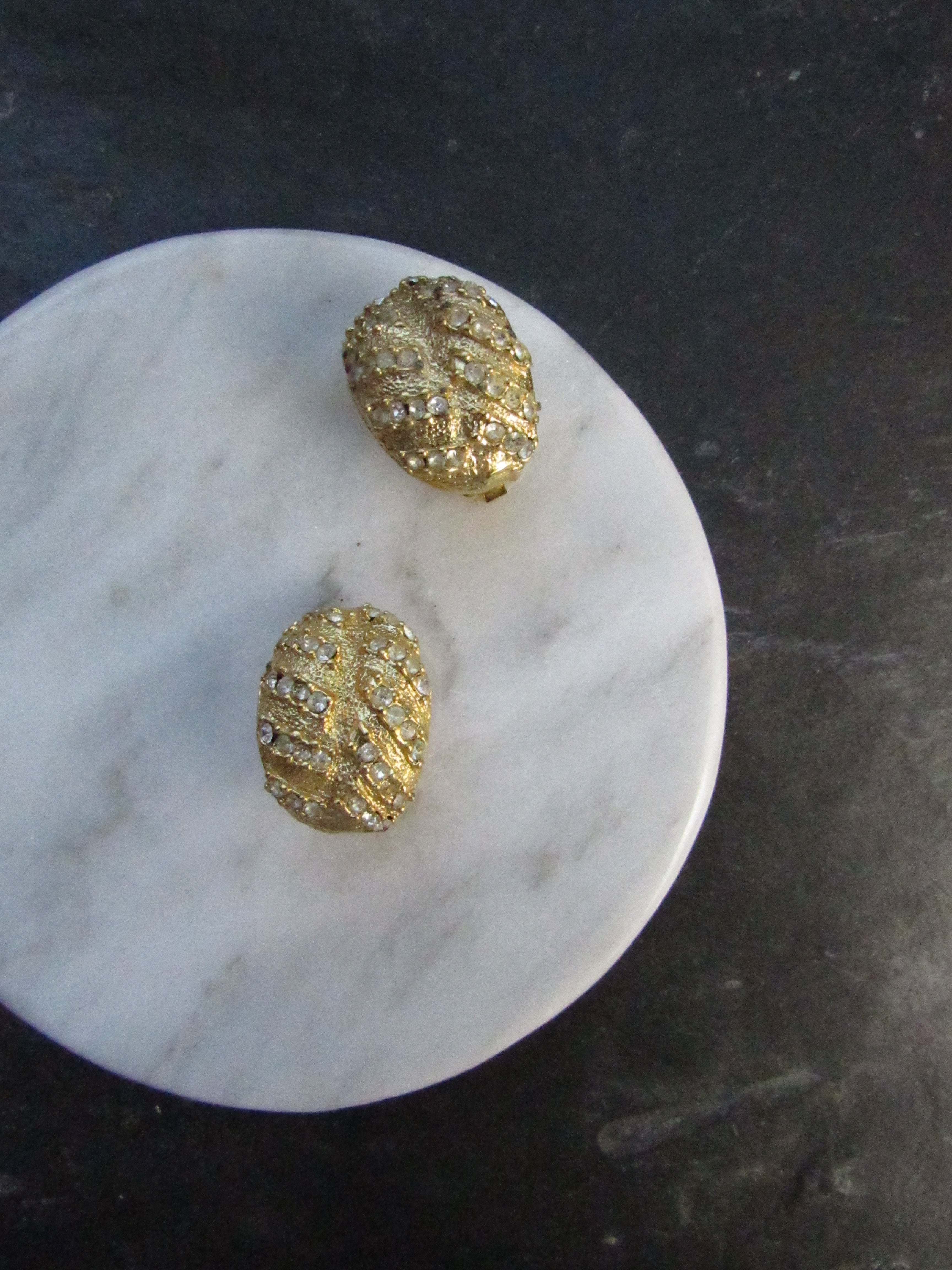 TARA Oval Rugged Surface Rhinstone Gold Clip On Earrings